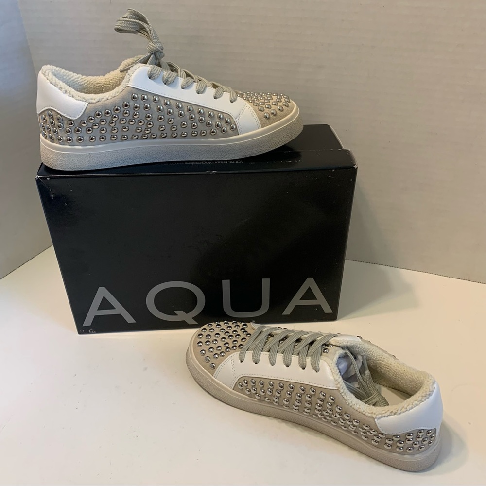 AQUA - TESS STUDDED Leather SNEAKERS Size 7.5  - Lace Up -